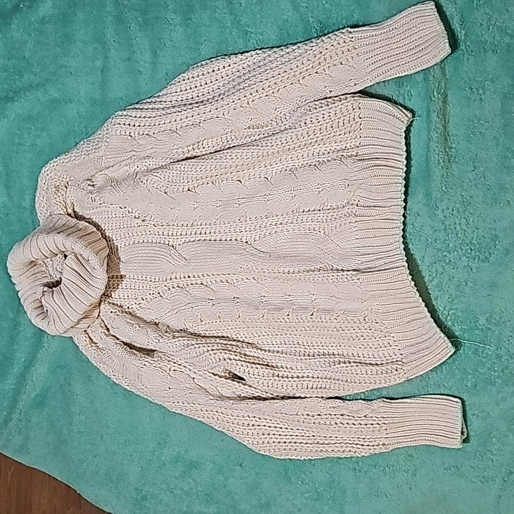 Andthewhy Cableknit cowl neck cream colored Oversized small sweater